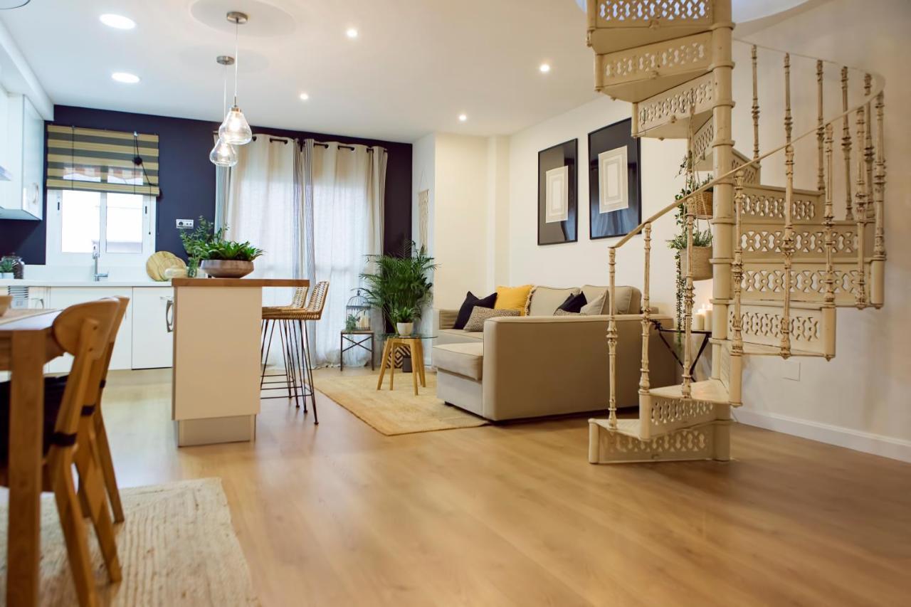 Appartamento Sol Y Malaga - Designer Duplex Con Terraza Y Parking Esterno foto